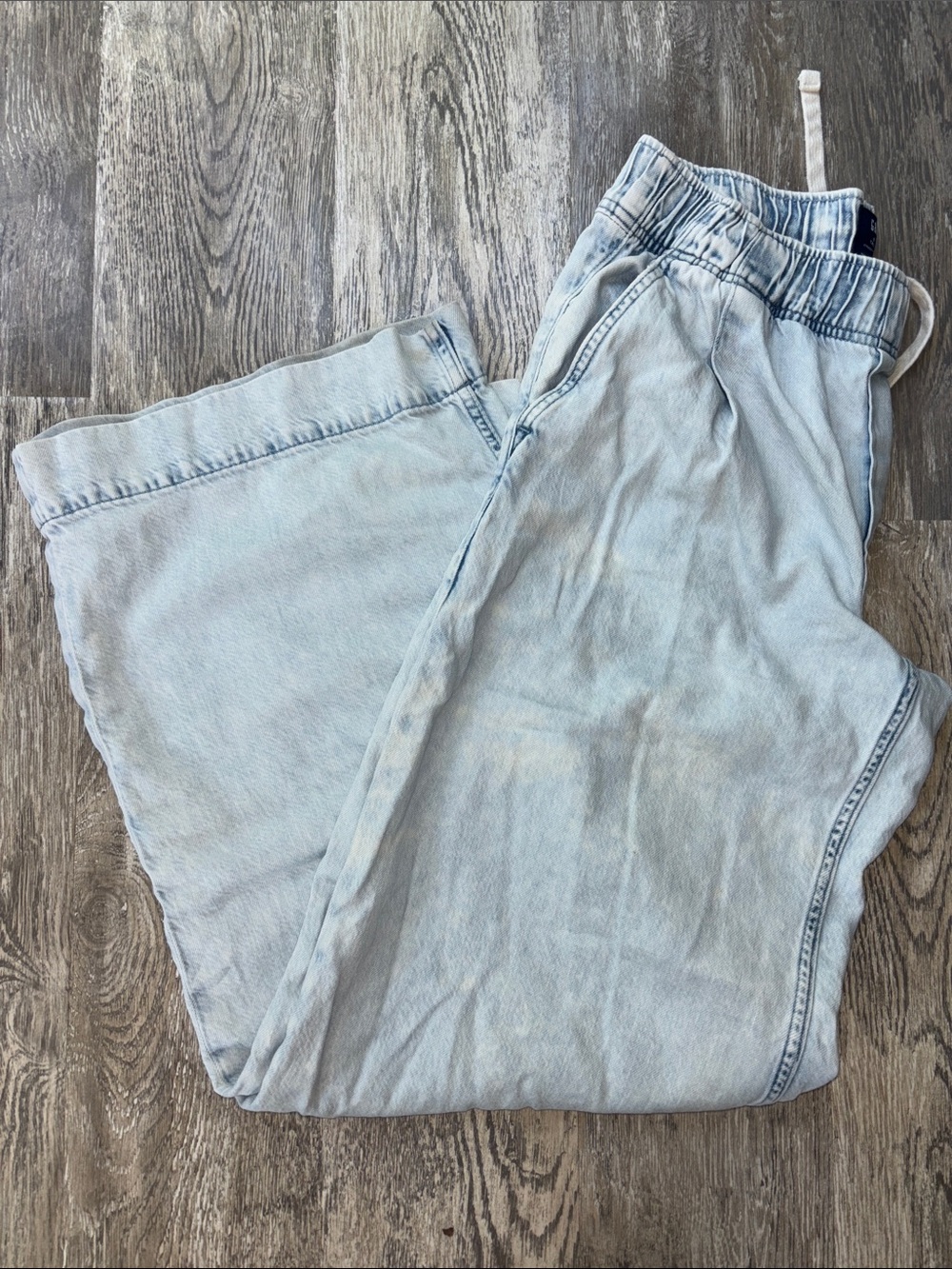 Gap Mid Rise Baggy Easy Up Denim